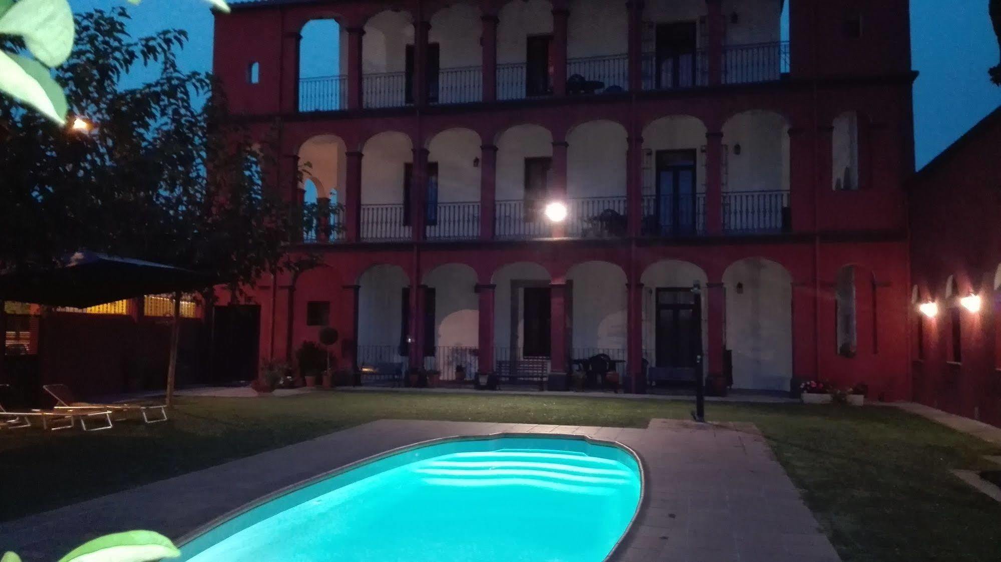 Aparthotel Can Gallart サンタ・コロマ・デ・ファルネルス エクステリア 写真